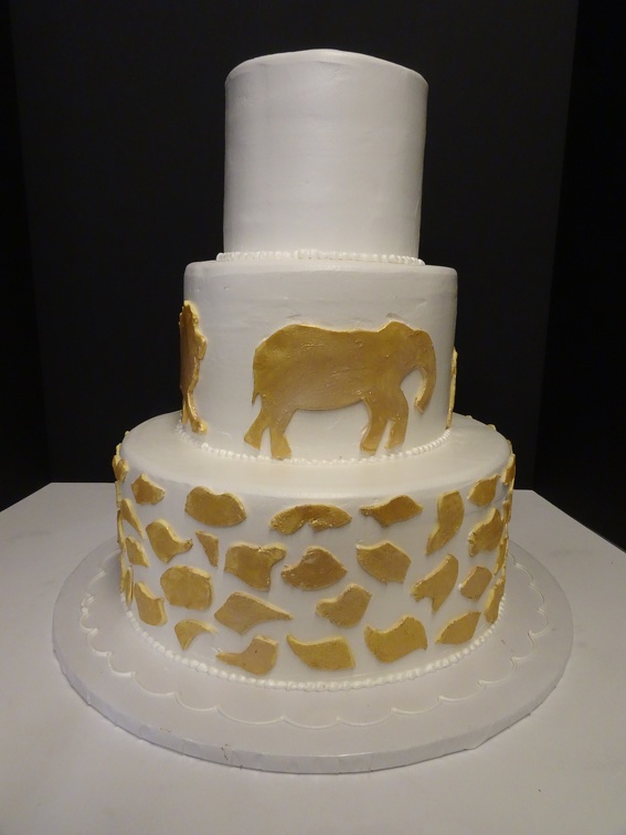 Gold Rolled Fondant D Orsi S Bakery Cake Gallery